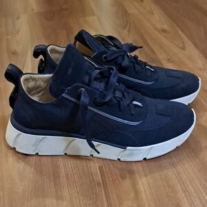Men's Navy Lace-Up Athletic Sneakers with White Sole. Made In Italy. Need Insole